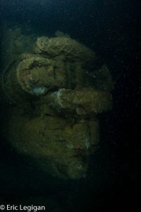 U121-5